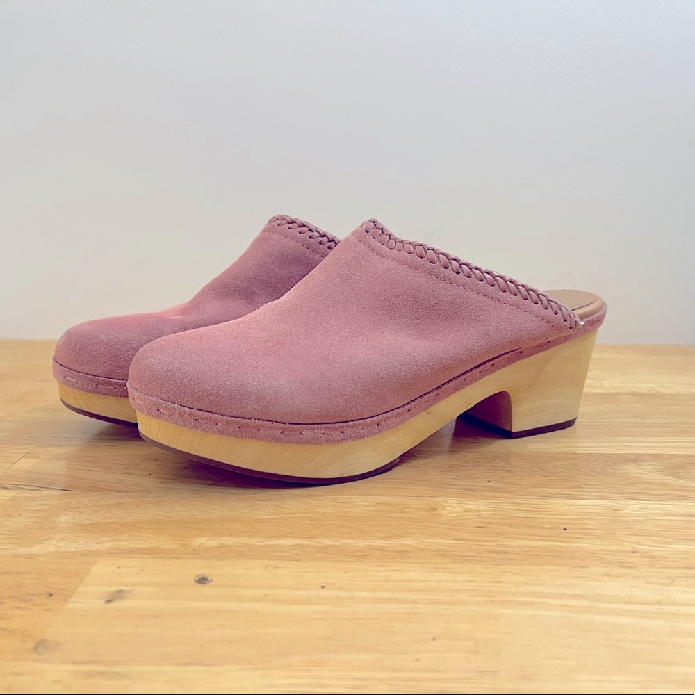 Pink suede Frye clogs